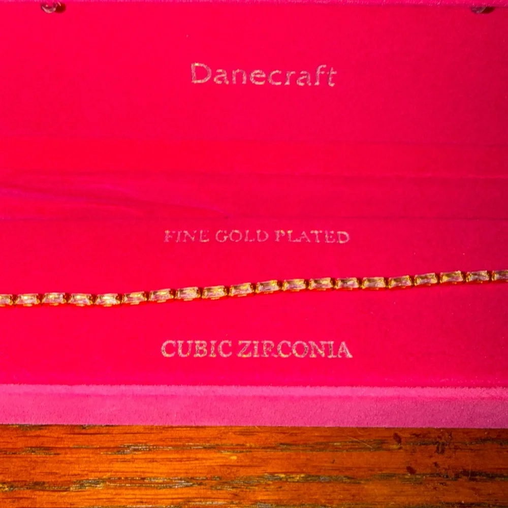 Danecraft Gold-Plated Cubic Zirconia Tennis Bracelet – New in Box - Picture 2 of 4